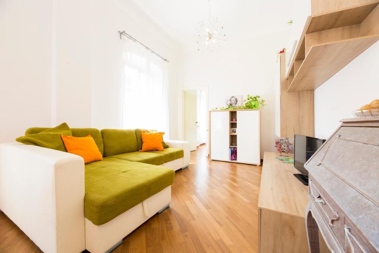 Bernardo House By Holiday Home 24 Genua Exterior foto